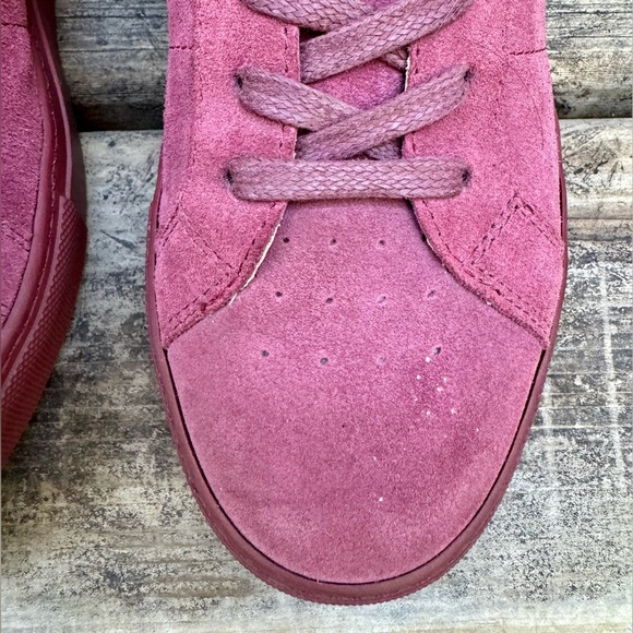 GREATS Brooklyn The Royale Woman’s Sneakers - Picture 6 of 9